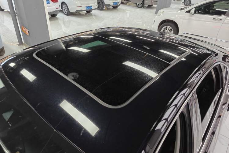 Used Volkswagen Passat 2023 330TSI Luxury Edition
