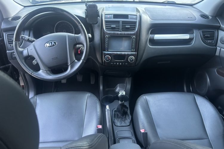 Used Kia Sportage 2013 2.0L Manual Two-Wheel Drive GLS
