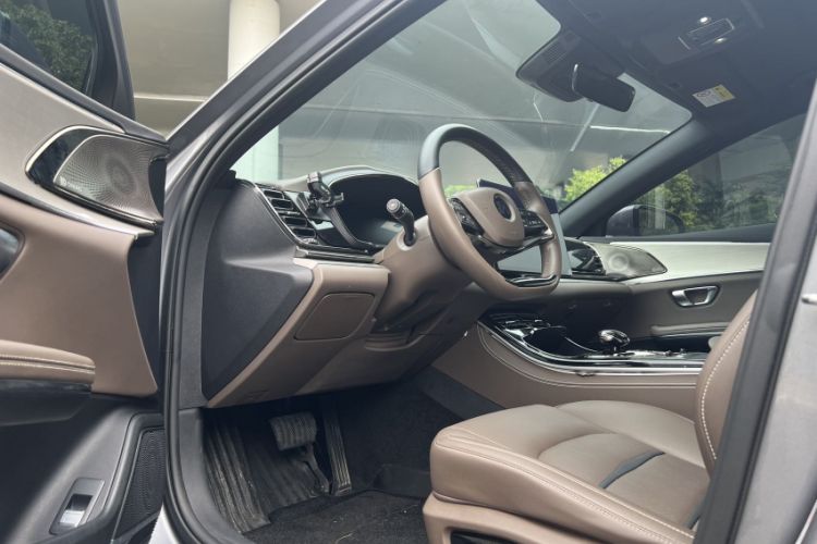 Used BYD Han 2020 EV Long-Range Luxury Model
