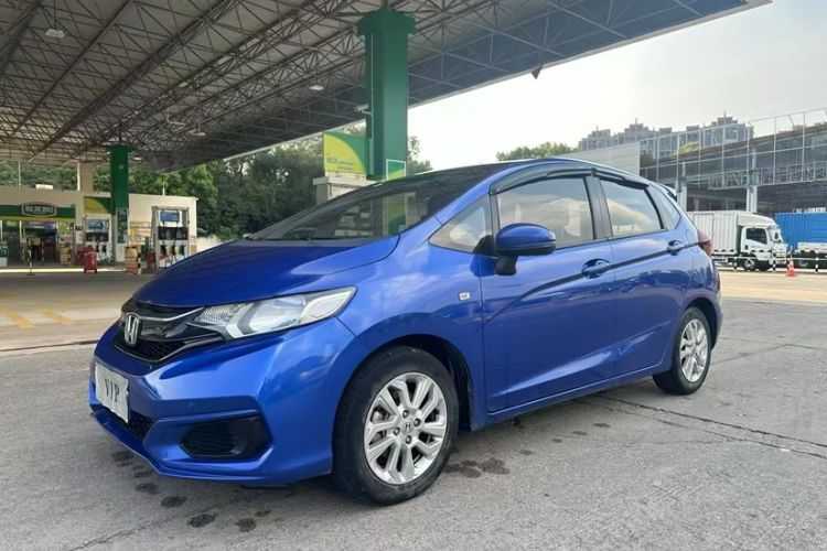 Used Honda Fit 2018 1.5L CVT Comfort Sunroof Version