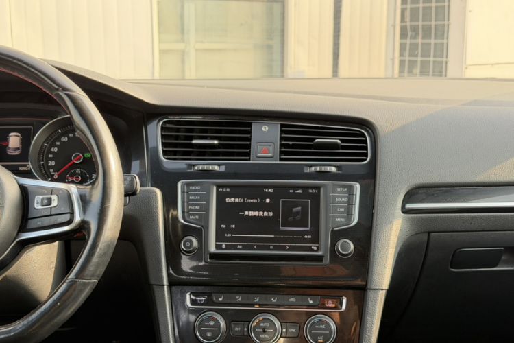 Used Volkswagen  2016 2.0 TSI GTI
