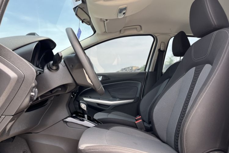 Used Ford EcoSport 2013 1.5L Automatic Fashion Model
