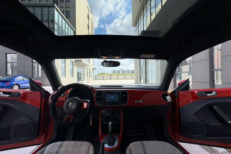 Used Volkswagen Beetle 2018 180TSI Shangle Model
