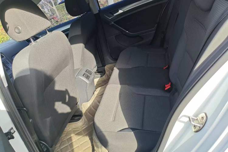 Used Volkswagen Golf 2016 230TSI Automatic Comfort Version