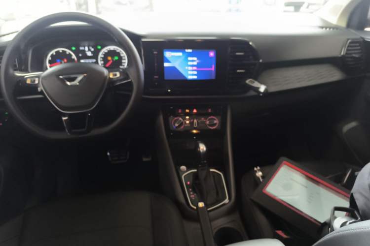 Used Jetta VS5 2019 280TSI Automatic Enjoyment Model
