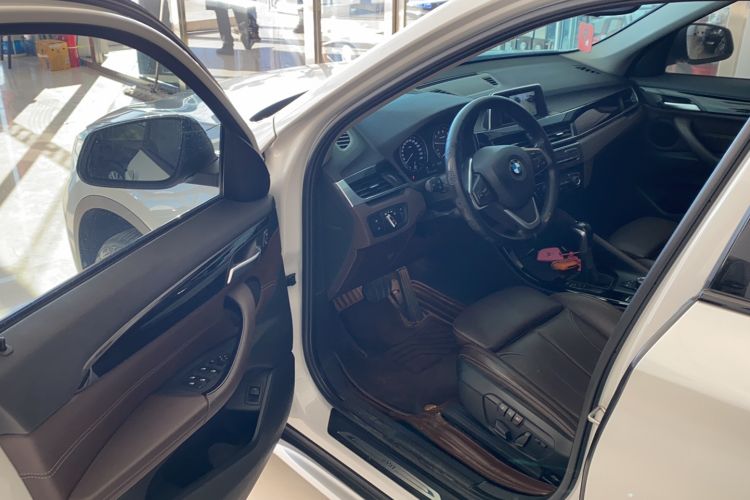 Used BMW X1 2018 sDrive18Li Luxury Model
