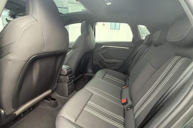 Used Audi A3 2021 Sportback 35 TFSI Fashionable Sports Model
