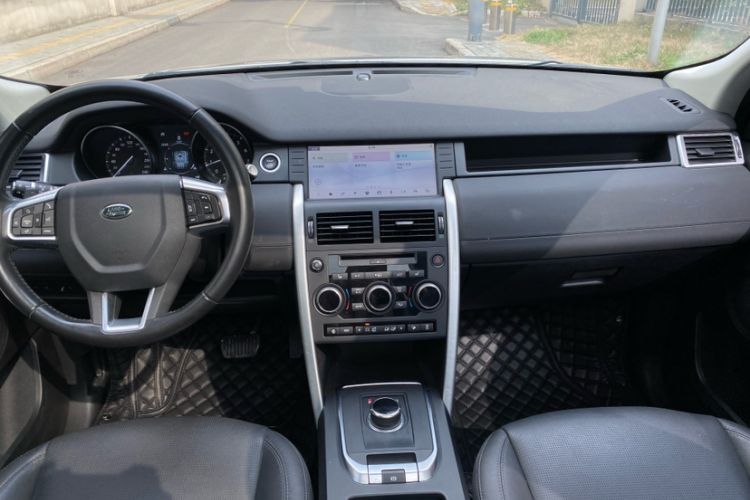 Used Land Rover Discovery Sport 2019 240 PS HSE Version China V Standard