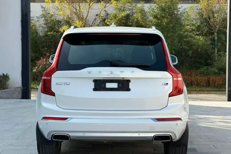 Used Volvo XC90 2019 T5 Zhiyi Edition 7-Seater China VI
