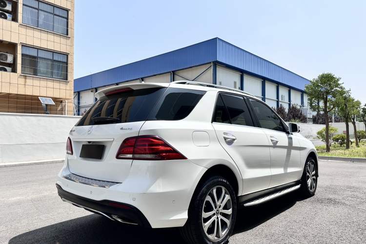 Used Mercedes-Benz GLE 2017 GLE 320 4MATIC Dynamic Model
