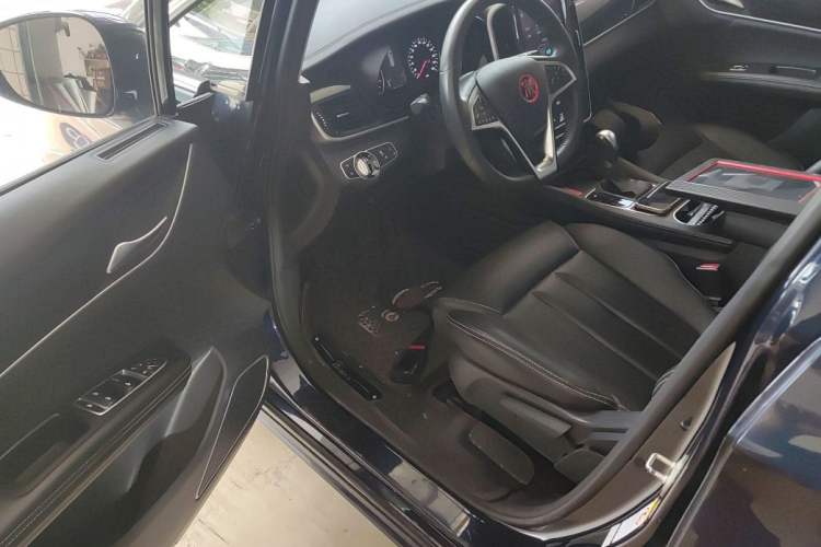 Used BYD Song MAX 2018 1.5T Automatic Smart Connect Luxury 6-Seater
