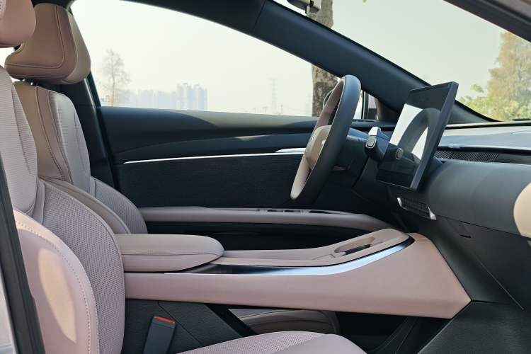 Used XPeng MONA M03 2025 620 Ultra-Long Range Plus
