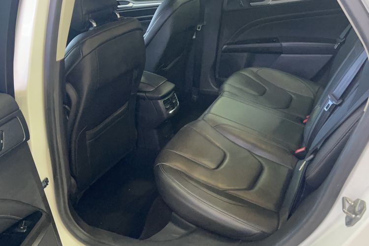 Used Ford Mondeo 2013 2.0L GTDi240 Luxury Sport Model
