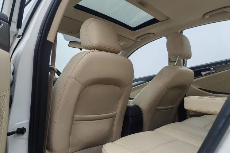 Used Changan Eado 2016 1.6L Manual Fashion Edition
