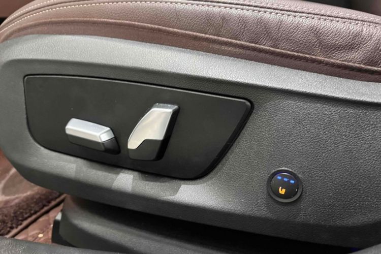 Used BMW 5 Series 2022 Second Facelift 525Li Luxury Package
