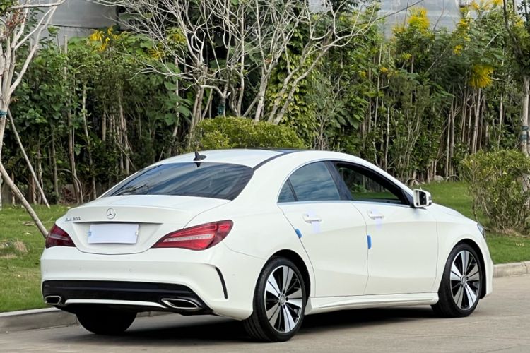 Used Mercedes-Benz CLA 2016 Facelifted CLA 200 Stylish Edition
