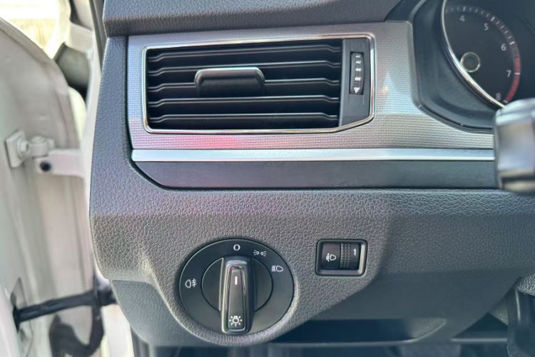 Used Volkswagen Bora 2019 Facelift Bora·Legend 1.5L Automatic Fashion Edition China VI Standard
