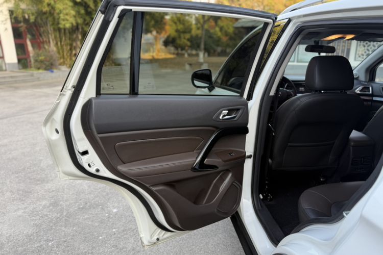 Used GAC Trumpchi GS4 2017 235T Automatic Two-Wheel Drive Luxury Smart Connectivity Version