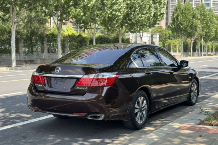 Used Honda Accord 2015 2.0L LX Comfort Edition
