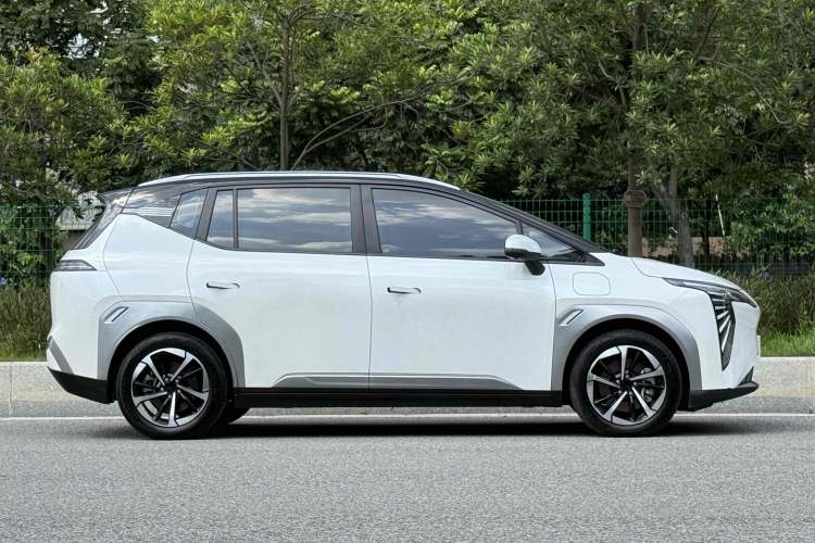 Used AION Y 2022 Plus 80 Smart Edition
