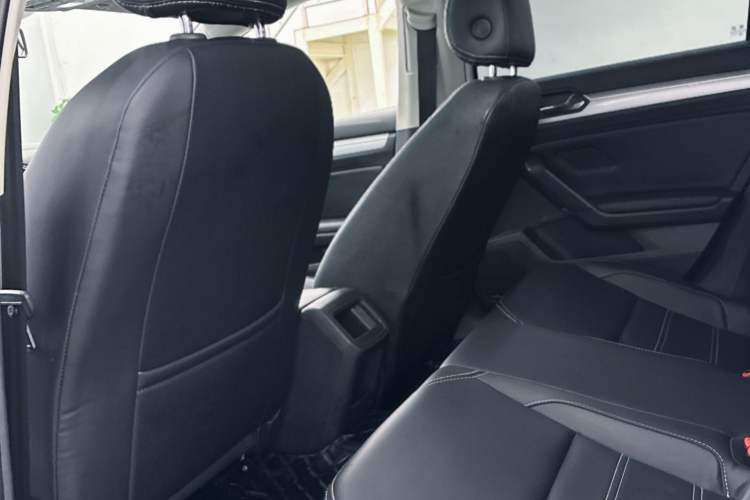 Used Volkswagen Lamando 2018 230TSI DSG Fashion Edition