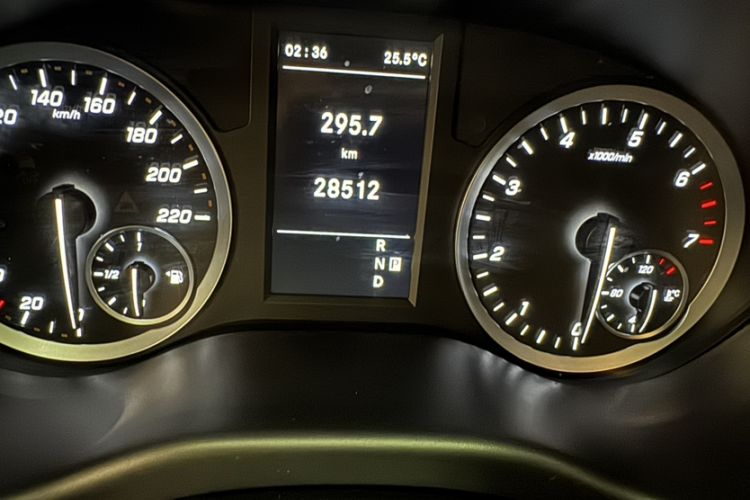 Used Mercedes-Benz Vito 2021 2.0T Business Version 7 Seats
