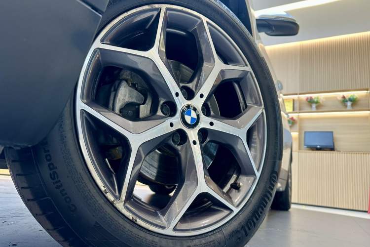 Used BMW X1 2019 sDrive18Li Premium Edition
