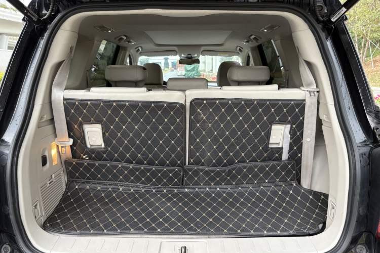 Used GAC Trumpchi GS8 2017 320T Two-Wheel Drive Luxury Smart Connectivity Version (7 Seats)
