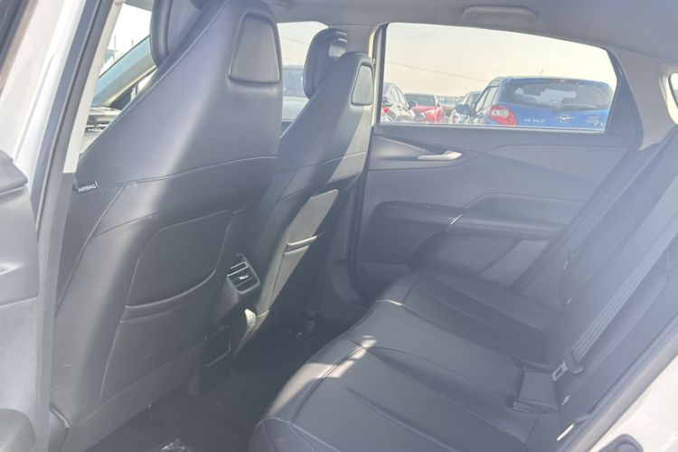 Used Changan Eado DD 2023 Blue Whale NE 1.5T GDI DCT Luxury Edition
