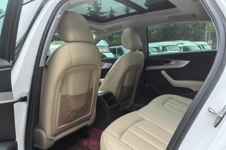 Used Audi A4L 2017 Plus 40 TFSI Ambition Model
