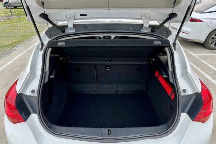 Used Buick GT 2014 XT 1.6L Automatic Fashion Edition
