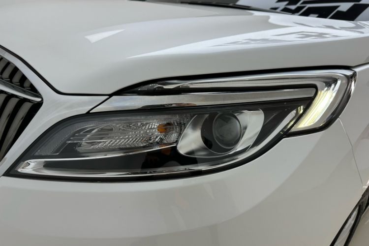 Used Buick GL8 2018 ES 28T Comfort Model China VI Standard
