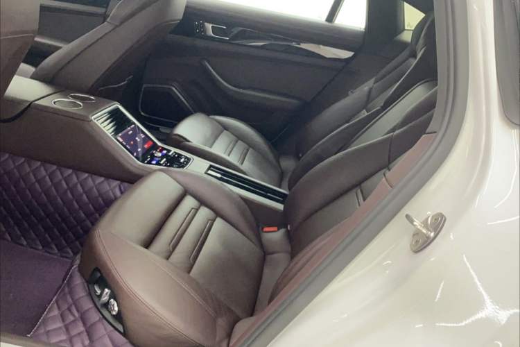 Used Porsche Panamera 2017 Panamera 4 Executive Long Wheelbase 3.0T