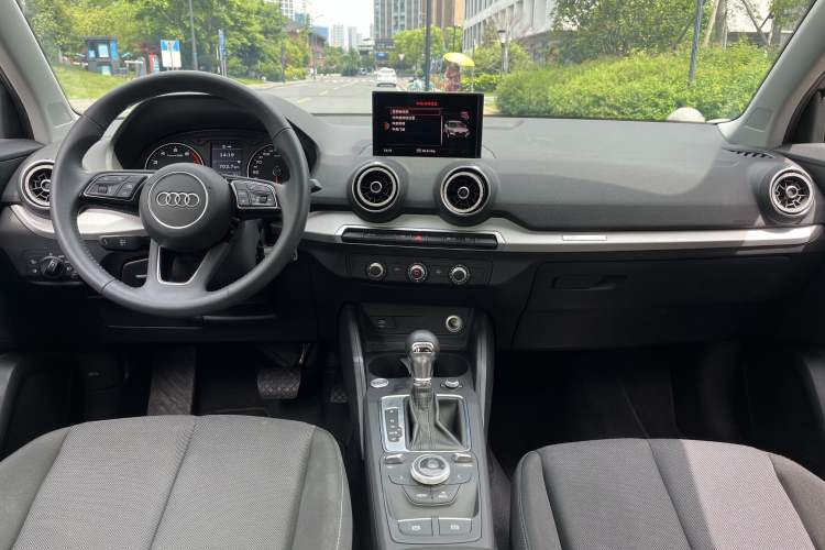 Used Audi Q2L 2021 35 TFSI Progressive Dynamic Edition