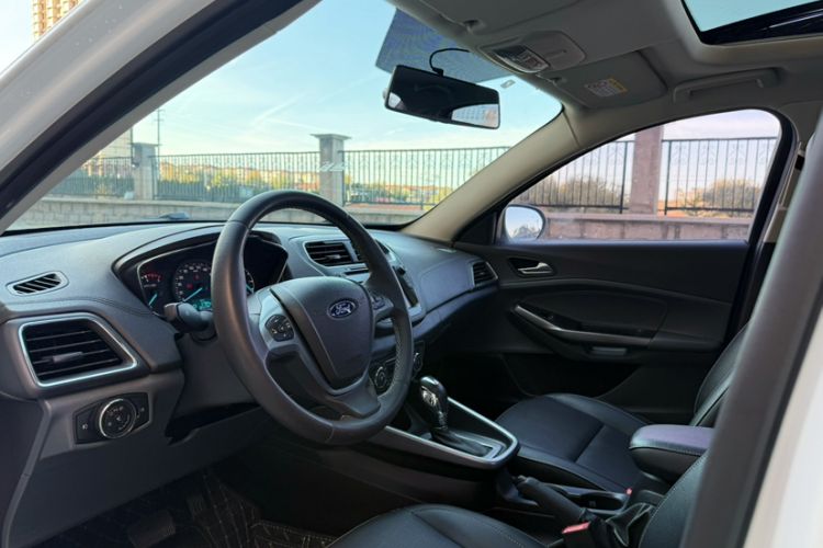 Used Ford Escort 2017 Happiness Edition 1.5L Automatic Fashion Version
