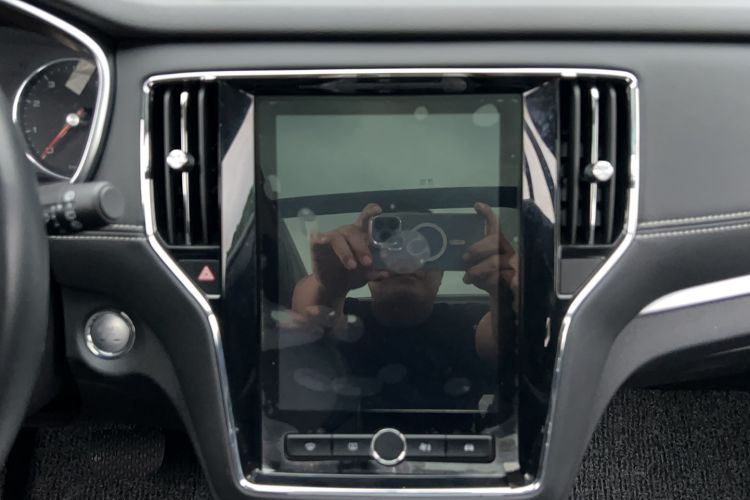 Used Roewe RX5 2020 20T Automatic 4G Connect Superior Flagship Edition
