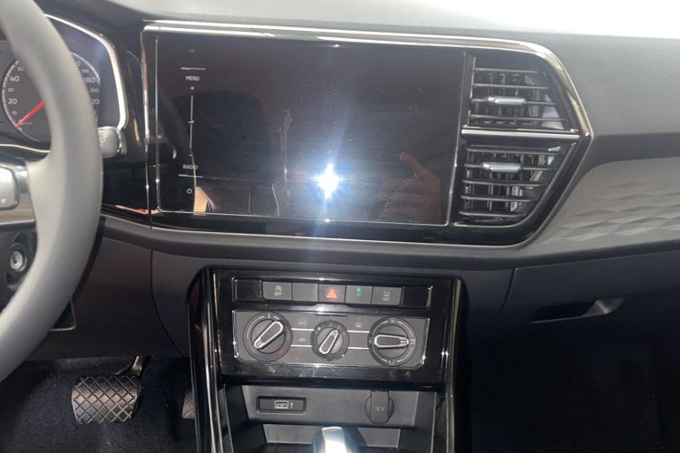 Used Jetta VS5 2022 280TSI Automatic Trendy Pro Version
