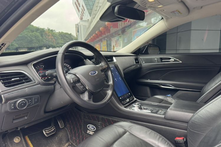 Used Ford Taurus 2019 EcoBoost 245 Premium Edition
