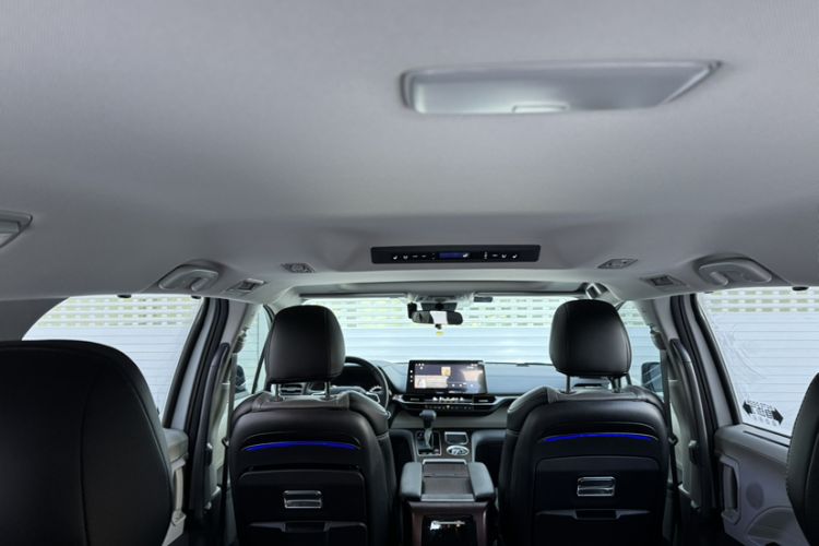 Used Toyota Sienna 2023 2.5L Hybrid Comfort Edition