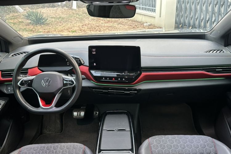 Used Volkswagen ID.4 X 2021 Pro Smart Long-Range Edition
