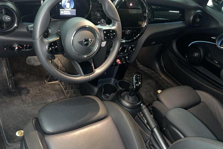 Used  MINI 2023 Updated 2.0T COOPER S Artist
