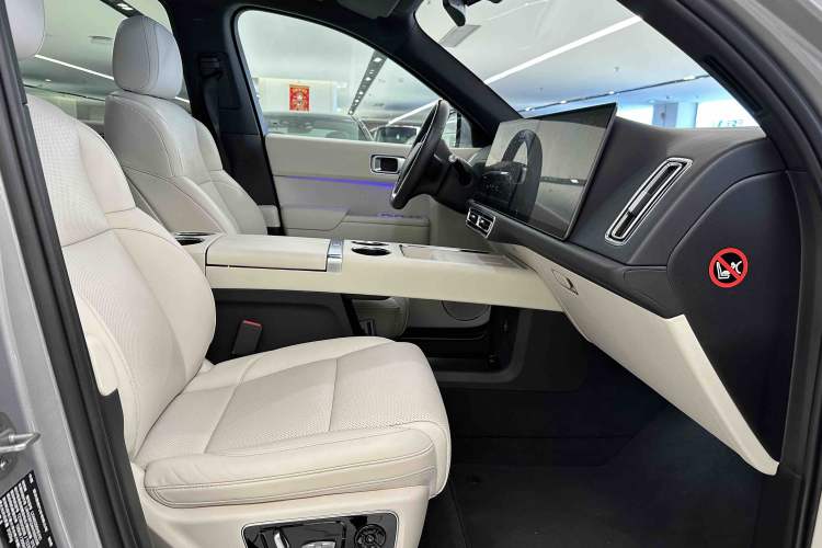 Used Li Auto L9 2022 Max model