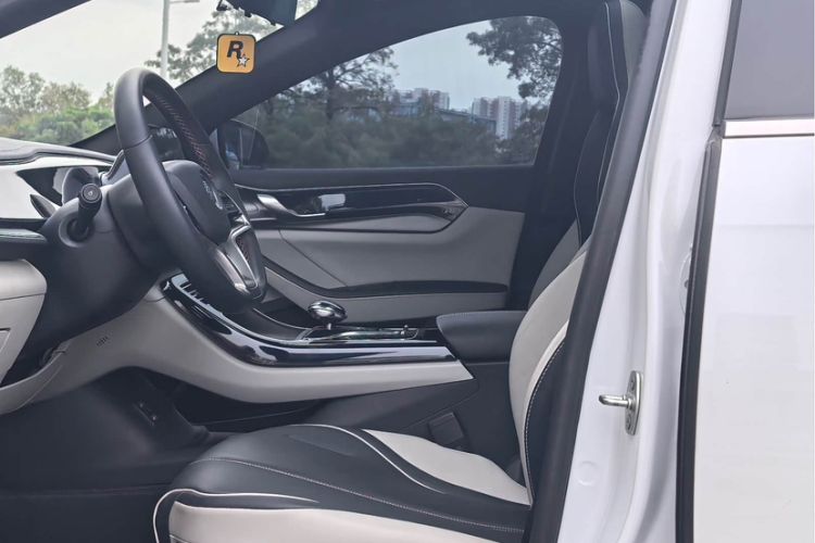 Used BYD Qin PLUS 2021 EV 400KM Luxury Model
