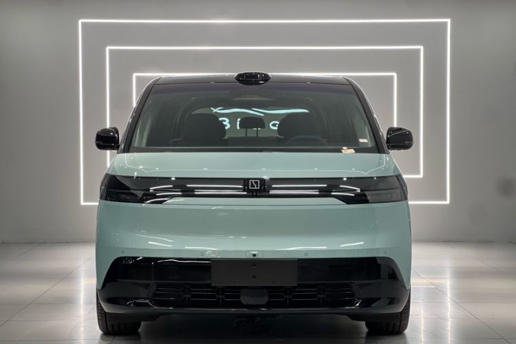 Used Zeekr MIX 2025 Long-Range Intelligent Driving Edition
