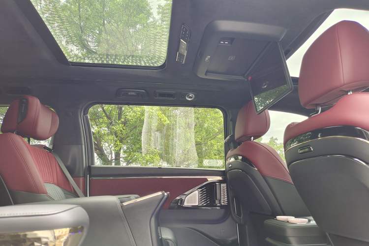 Used GAC Trumpchi M8 2023 Zongshi Series Dual-Motor YuZun Edition
