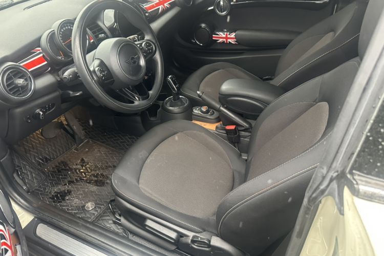 Used  MINI 2019 1.5T ONE PLUS