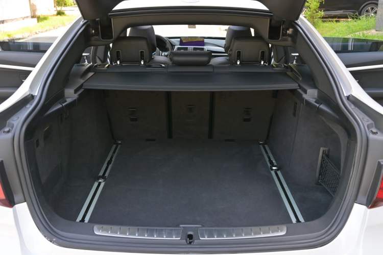 Used BMW 3 Series GT 2019 320i M Sport Package
