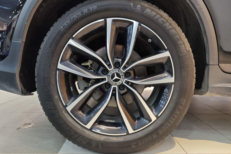 Used Mercedes-Benz GLC 2021 GLC 300 L 4MATIC Dynamic Model