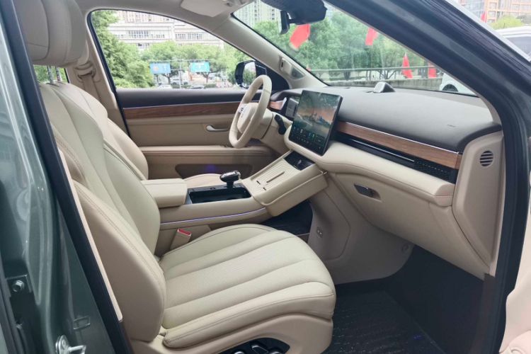 Used Hima AITO M7 2024 1.5T Intelligent Driving 4WD Max Edition 5 Seats
