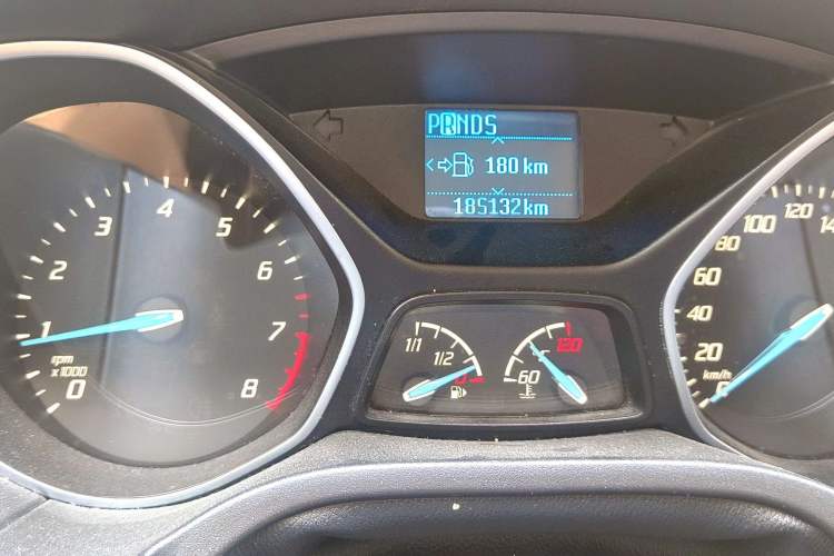 Used Ford Focus 2012 Sedan 1.6L Automatic Fashion Edition
